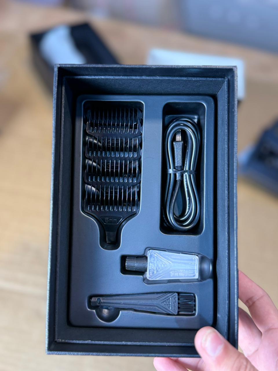 VGR professional Hair Trimmer V_979