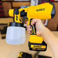 DEWALT Rechargeable spray machine
